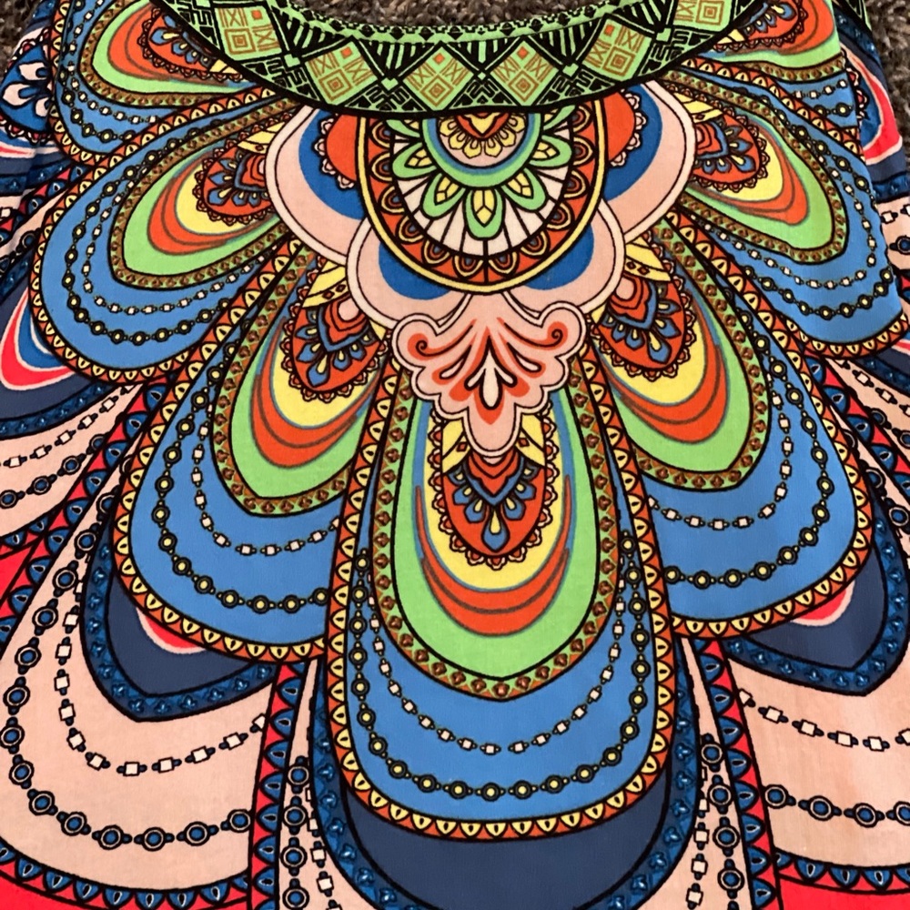 Pattern Tank - Picture 2 of 4